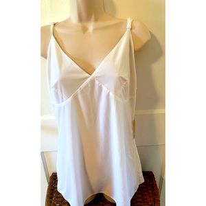 Oma Norma Kamali Slip Top